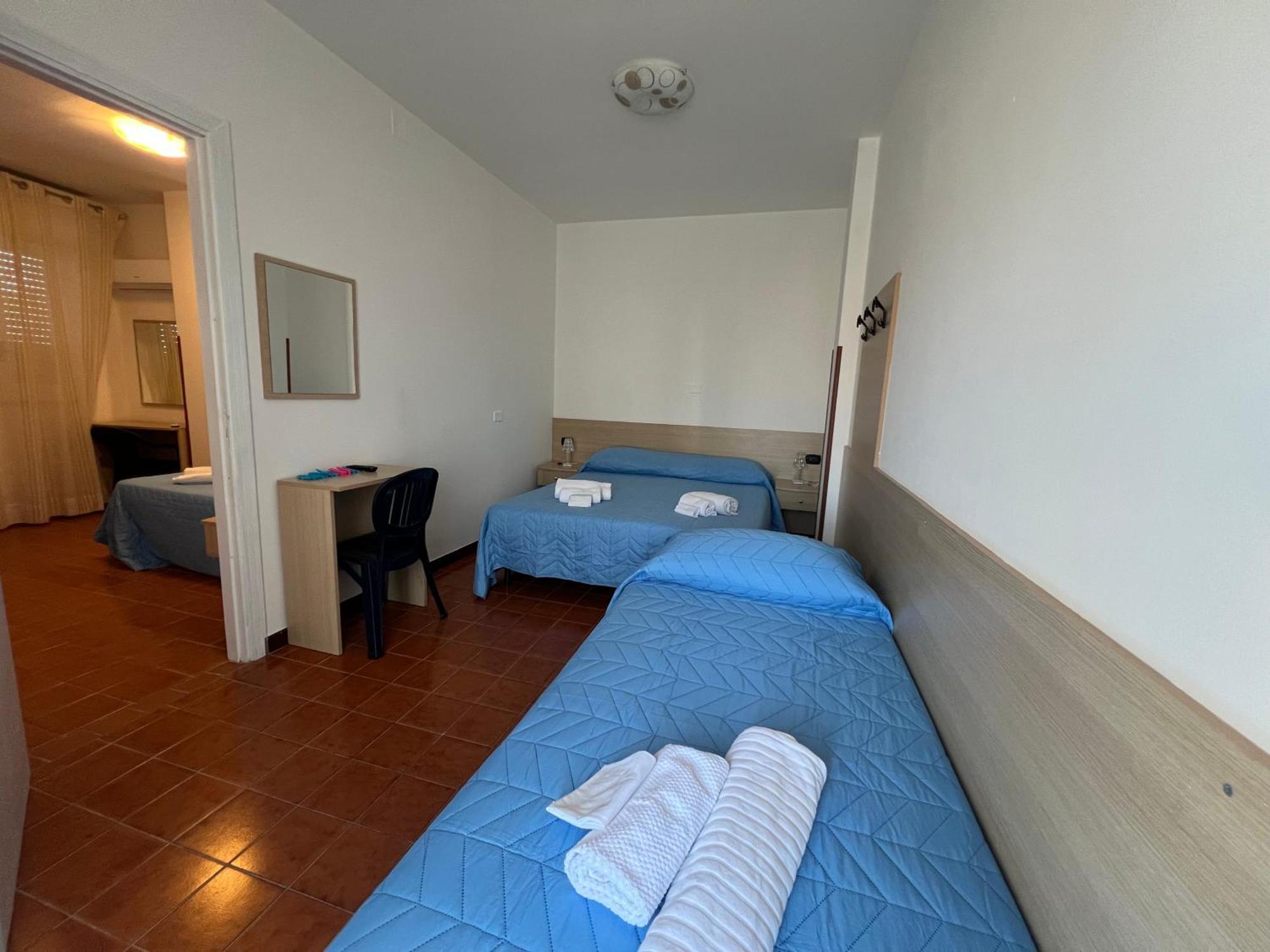 Albergo Florida Capo Rizzuto Eksteriør bilde